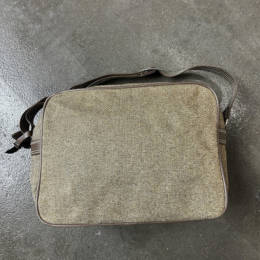 Jordache Beige 17" Messenger Bag Adjustable Strap‎ Mens Travel Shoulder Bag - Picture 4 of 11
